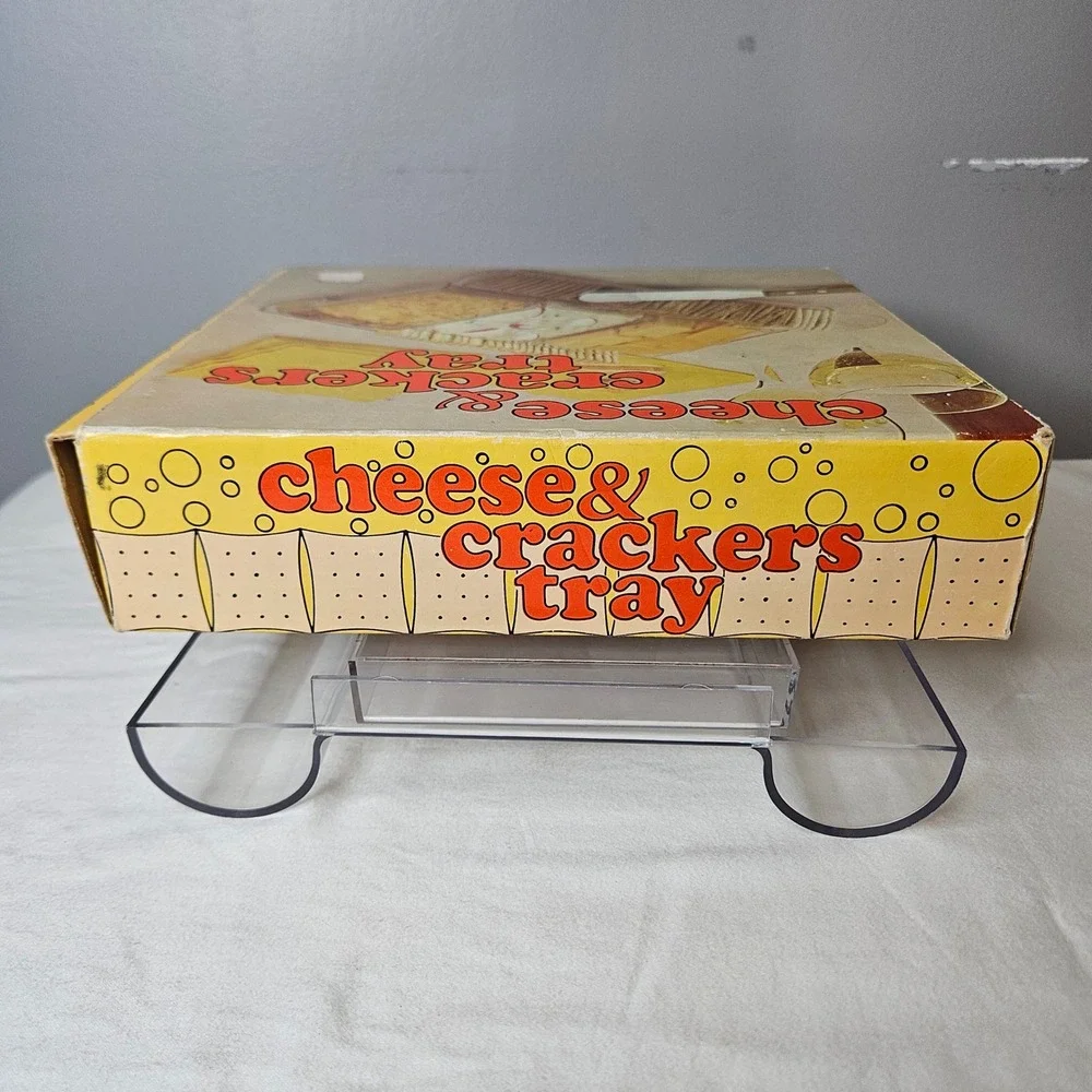 Vintage B and E Sales Clear Acrylic Cheese Crackers Meat Serving Tray MCM 703296